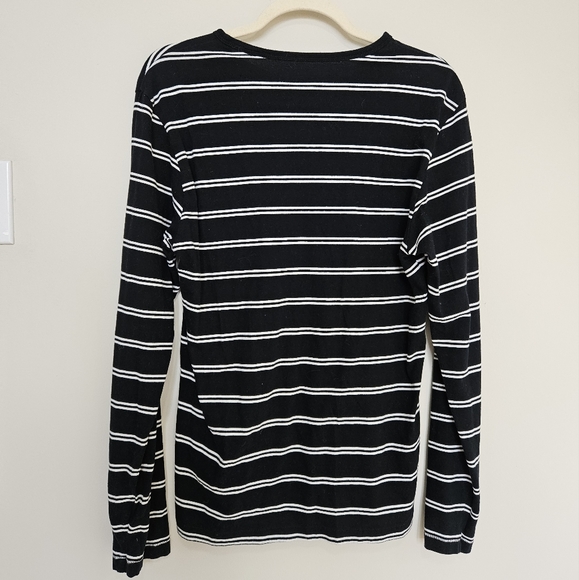 Club Monaco Long Sleeve Crewneck - Picture 4 of 4